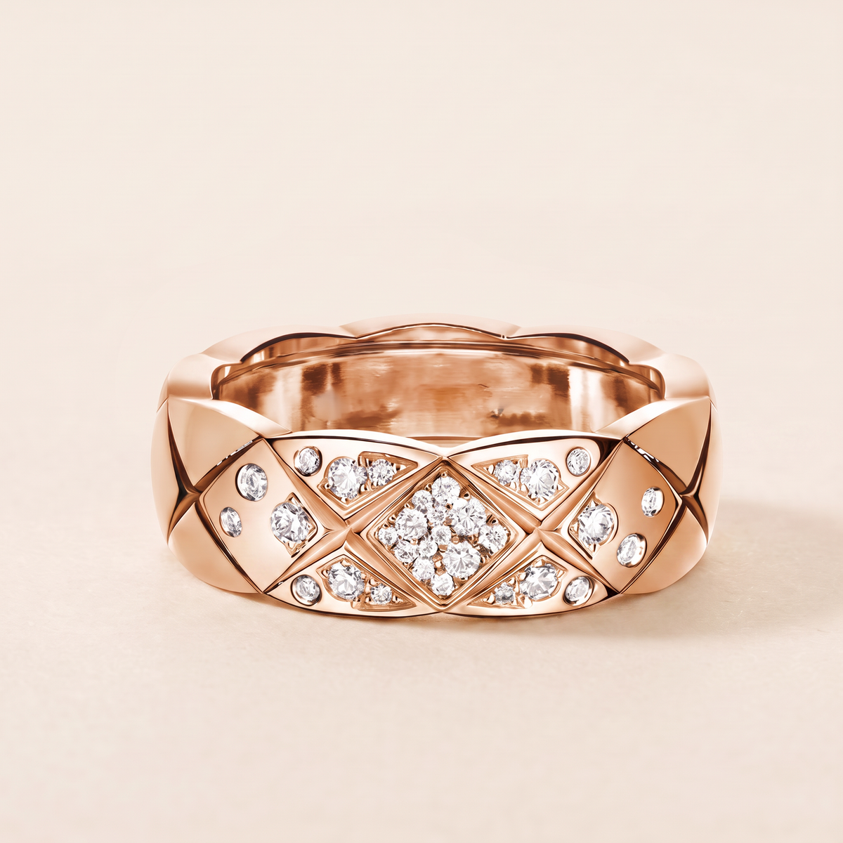 C Crush Paved Small Model Ring