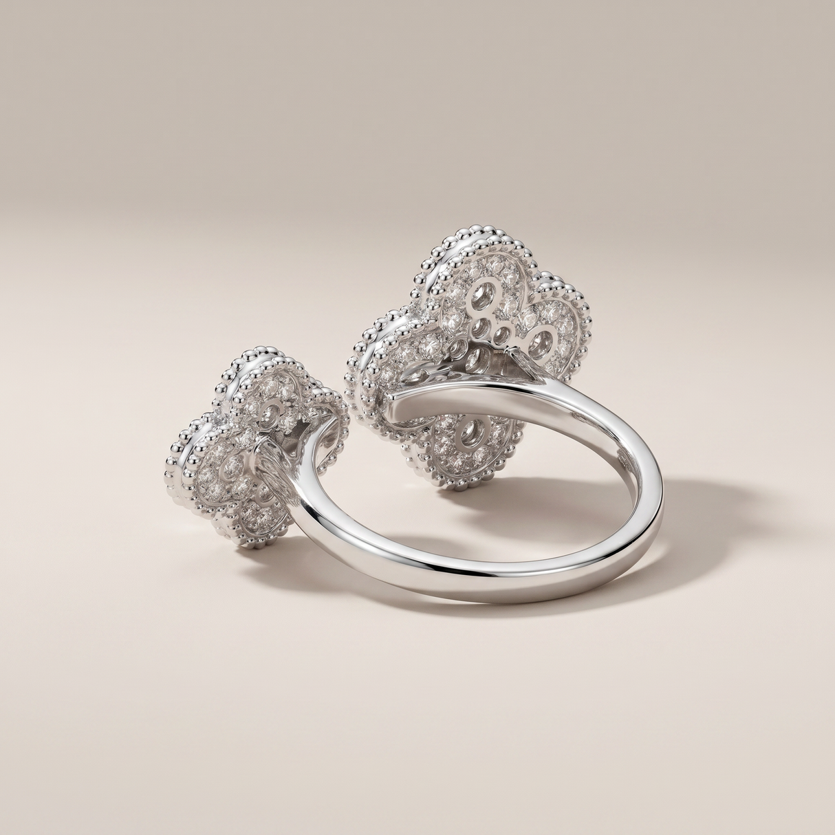 Floral Clover Between The Finger Ring