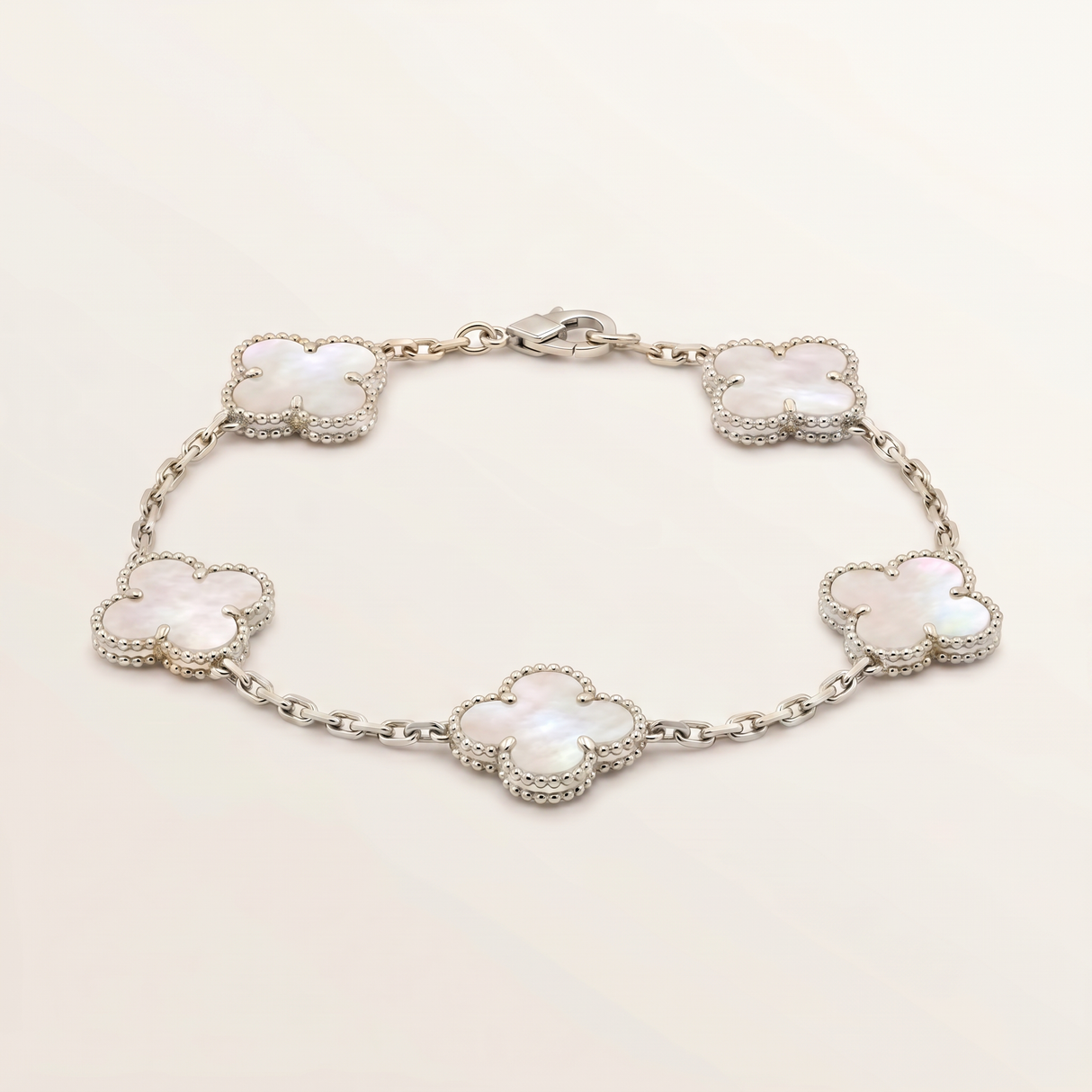 Vintage Alhambra 5 Motifs Mother of Pearl Bracelet