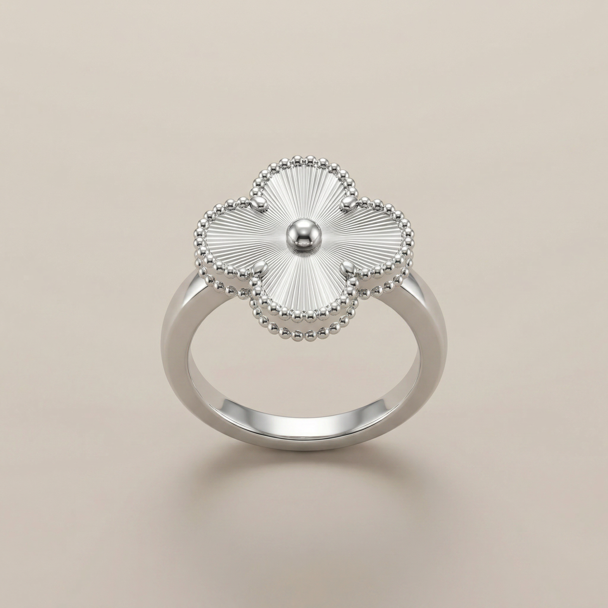 Vintage White Gold Alhambra Ring