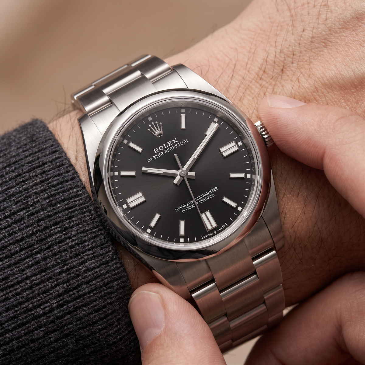 Oyster Perpetual Black Dial And Smooth Bezel Automatic Watch