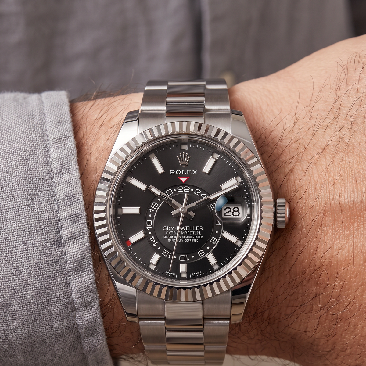 Sky-Dweller Black Dial Fluted Bezel Automatic Men's Watch
