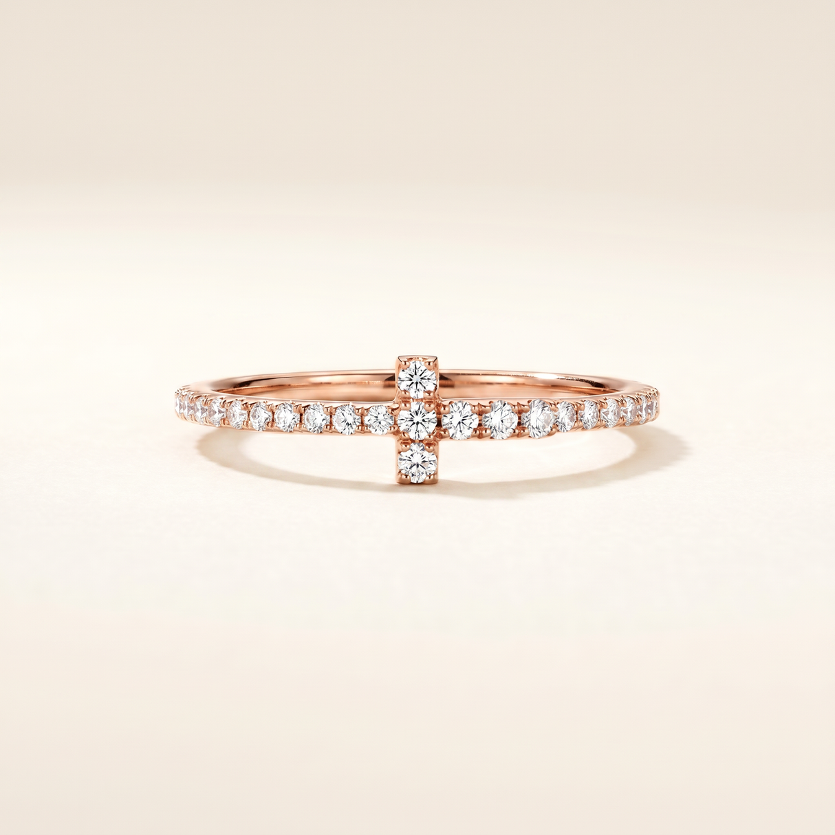 T Wire Pavé Diamonds Band Ring