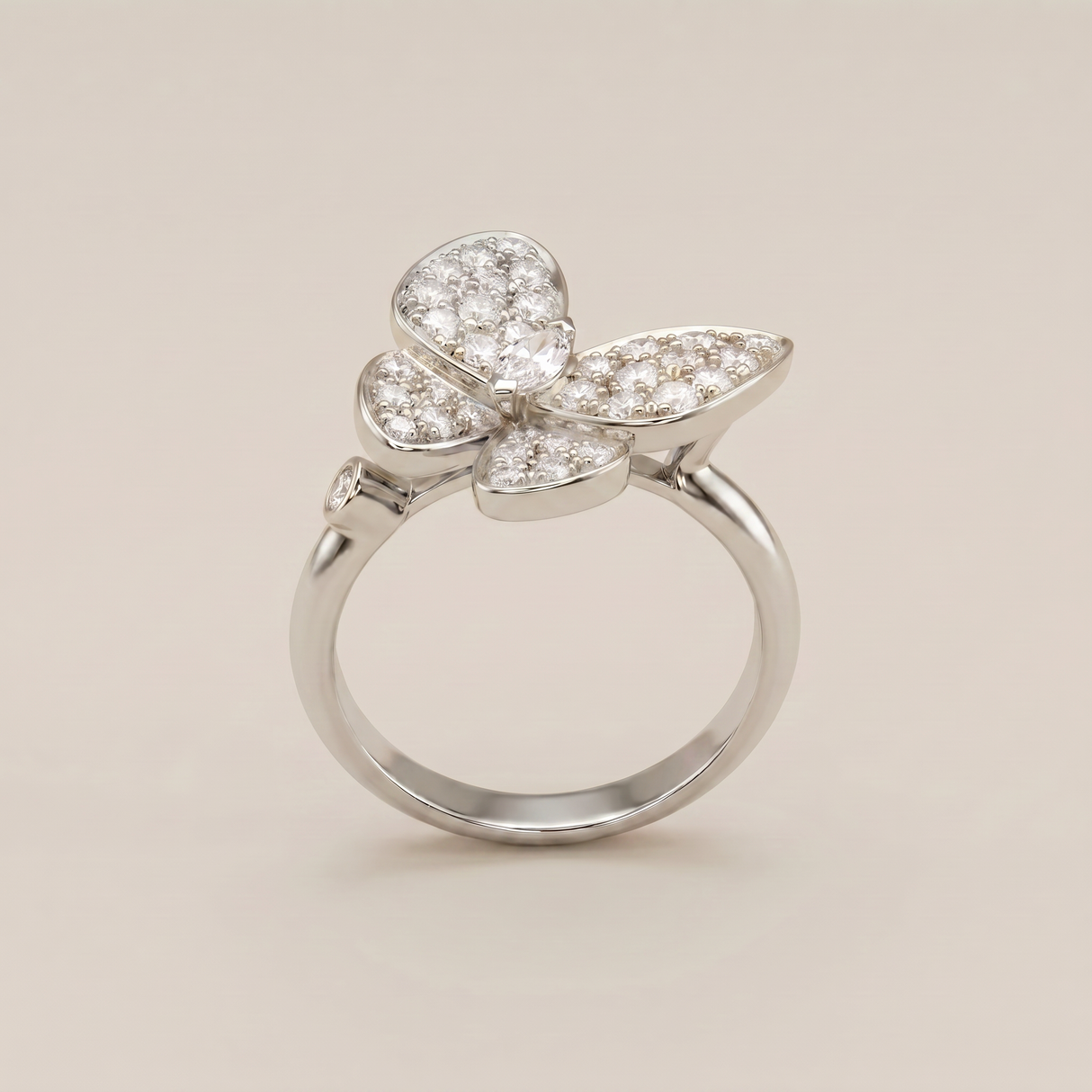 Two Butterfly Pavé Diamonds Ring