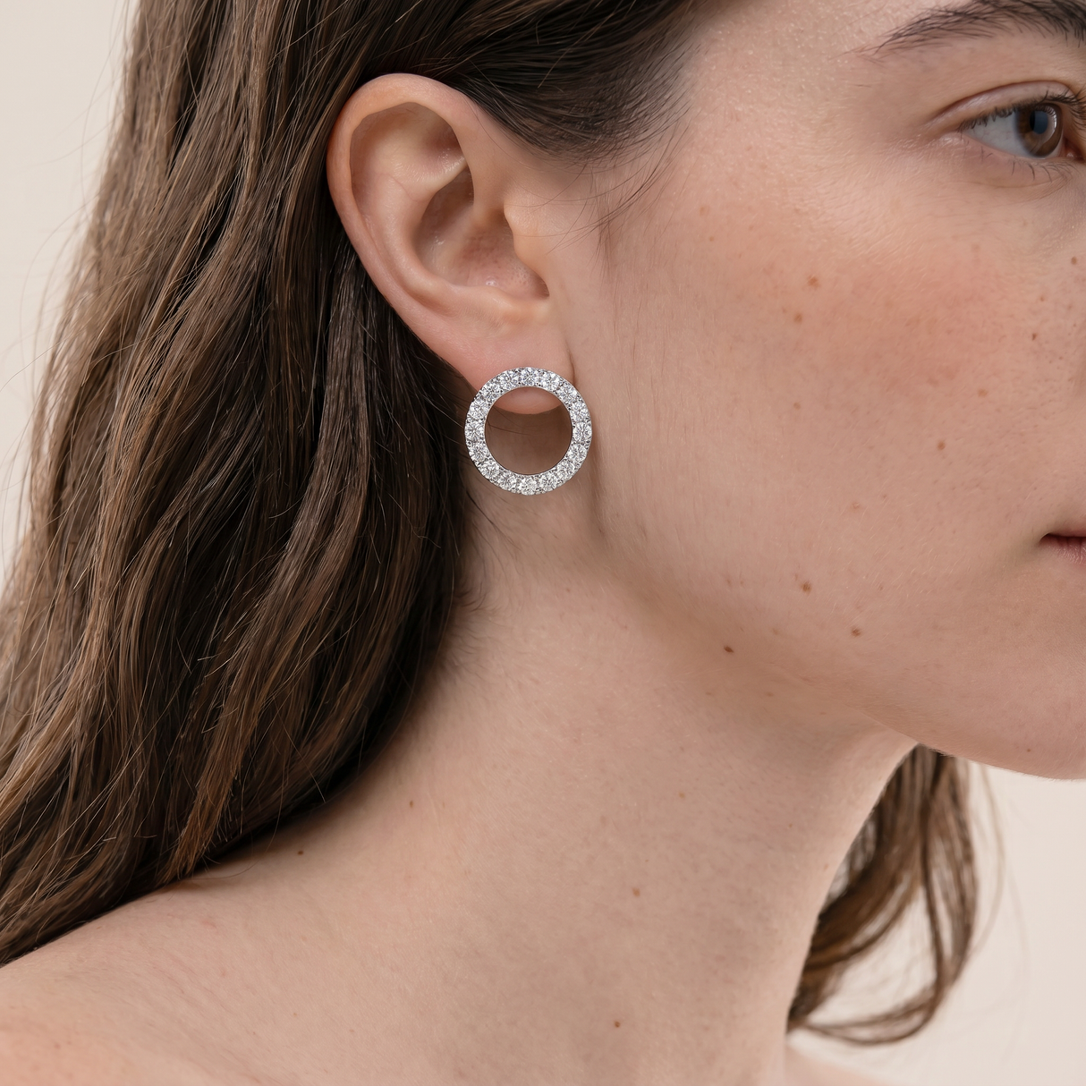 Circle Pavé Diamonds Earrings
