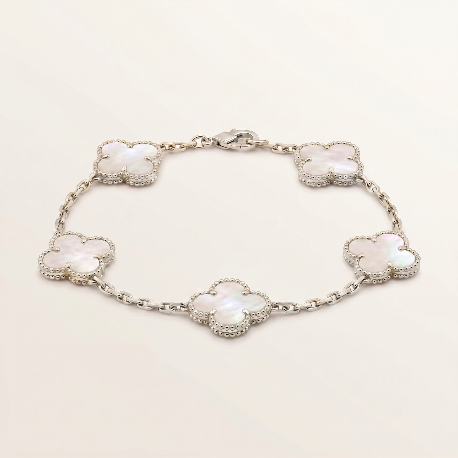 Vintage Alhambra 5 Motifs Mother of Pearl Bracelet