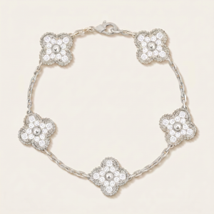 Vintage Alhambra Pavé Diamonds Clover Bracelet