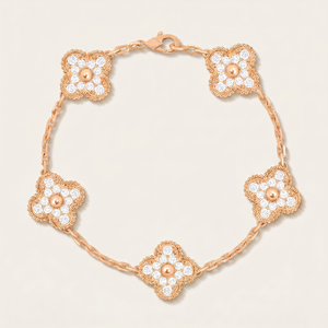 Vintage Alhambra Pavé Diamonds Clover Bracelet