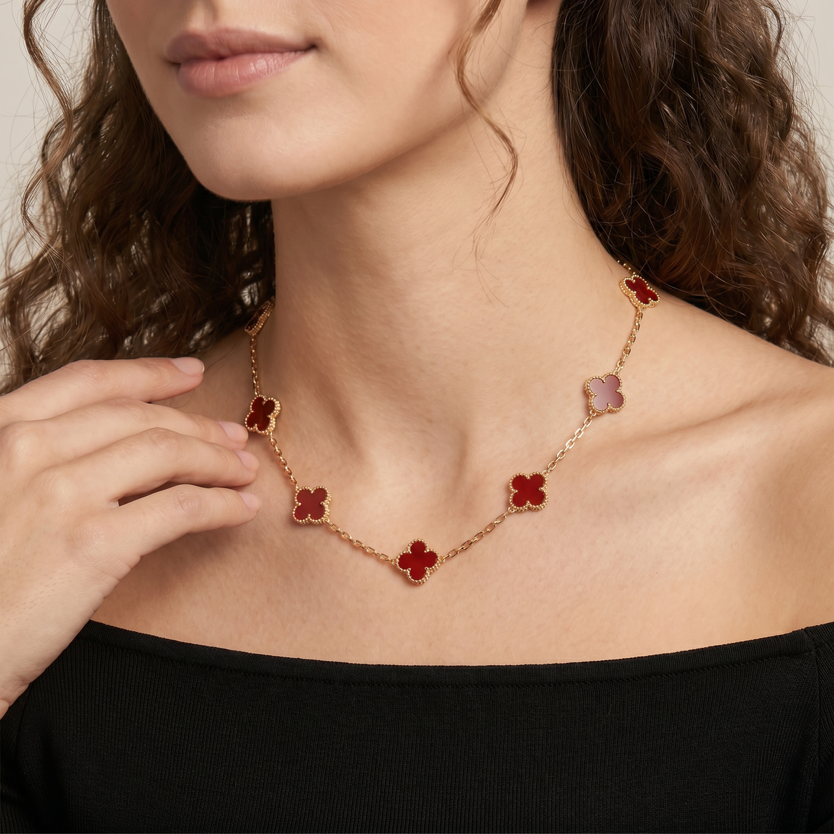 Vintage Alhambra Red Carnelian 10 Motifs Necklace