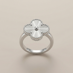 Vintage White Gold Alhambra Ring