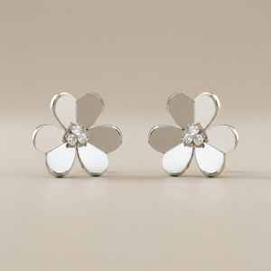 Frivole Large Flower Diamonds Earrings