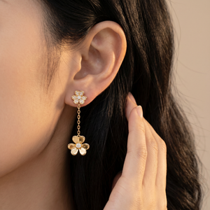 Frivole Pendant Drop Pavé Diamonds Earrings