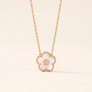 Lucky Flower Motif Necklace