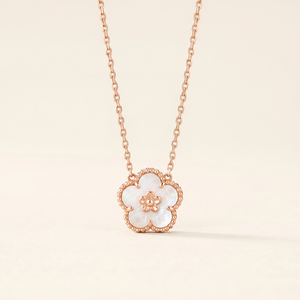 Lucky Flower Motif Necklace