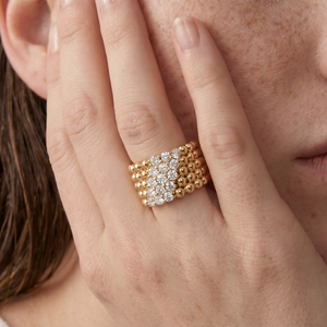 Perlée Five Row Pavé Ring