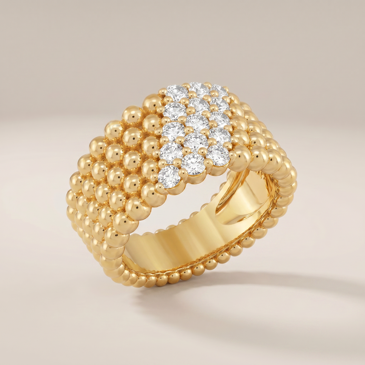 Perlée Five Row Pavé Ring