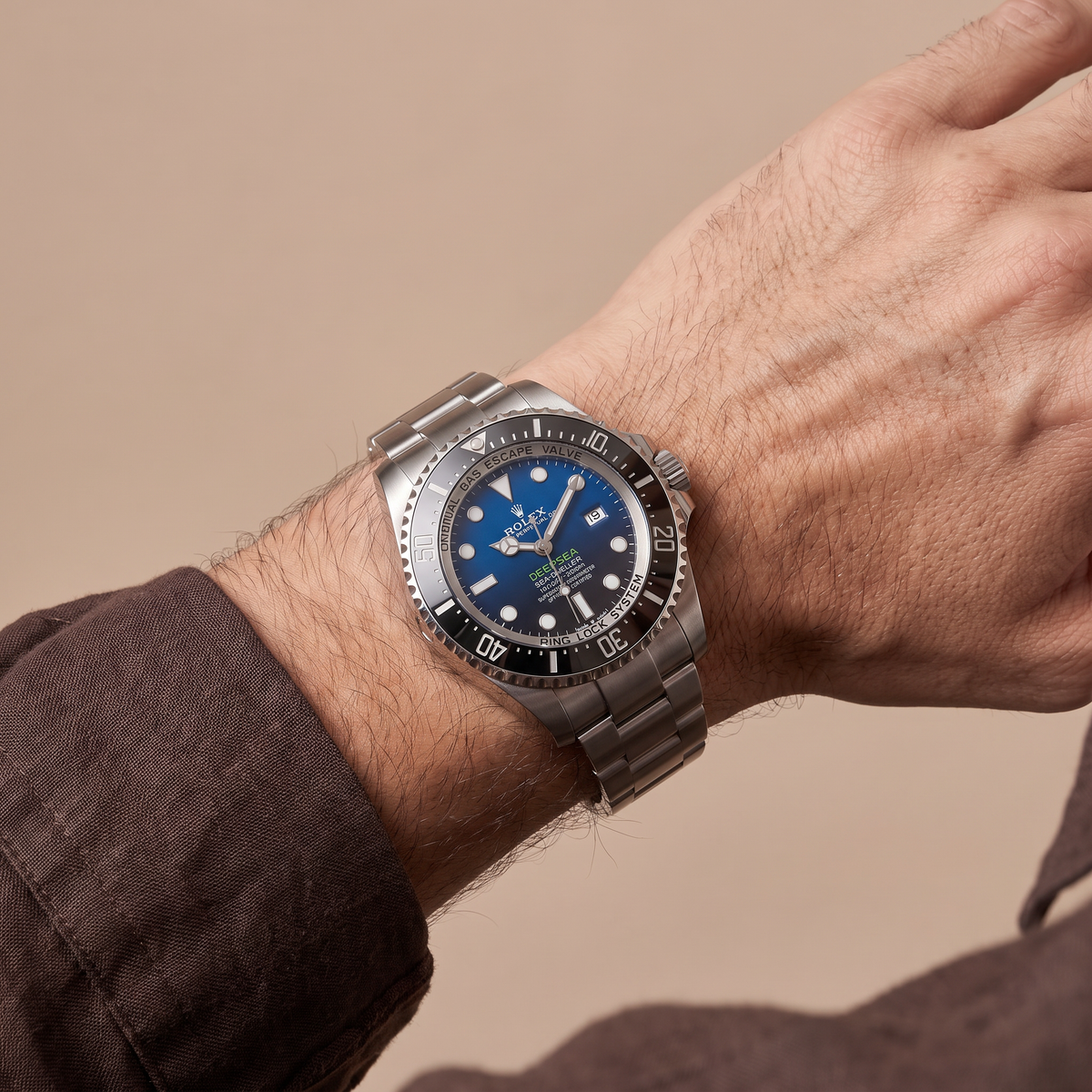 Sea-Dweller Deep Blue Dial Stainless Steel Rotating Bezel Men’s Watch