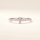 T Wire Pavé Diamonds Band Ring
