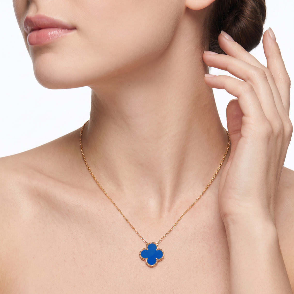 Vintage Alhambra 1 Blue Agate Motif Necklace