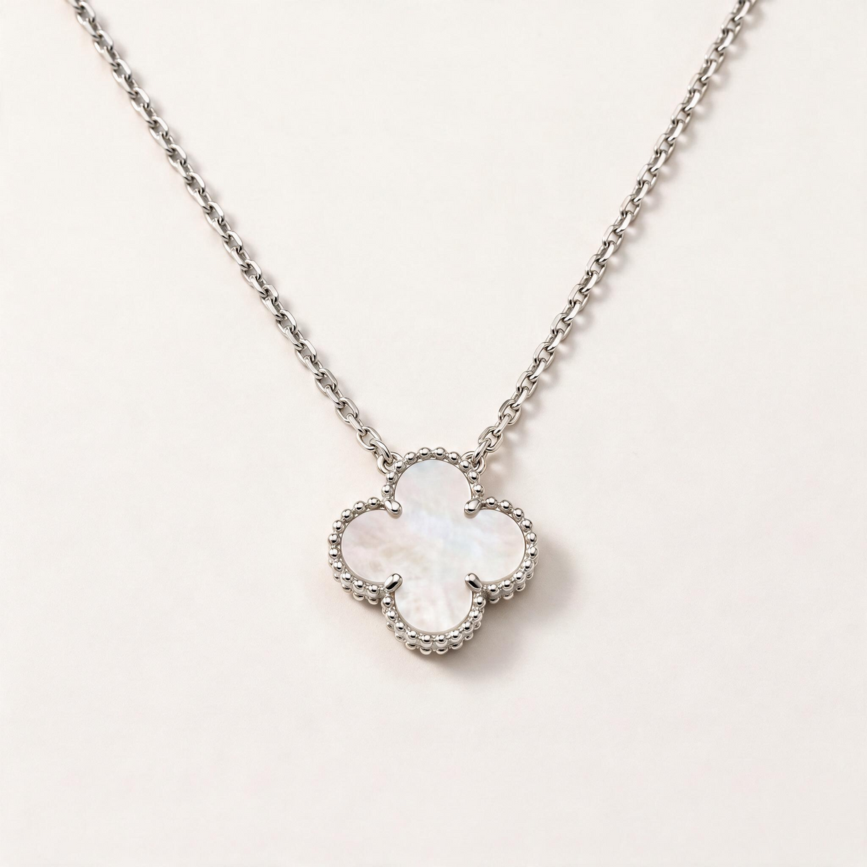 Vintage Alhambra 1 Pearl Motif Necklace