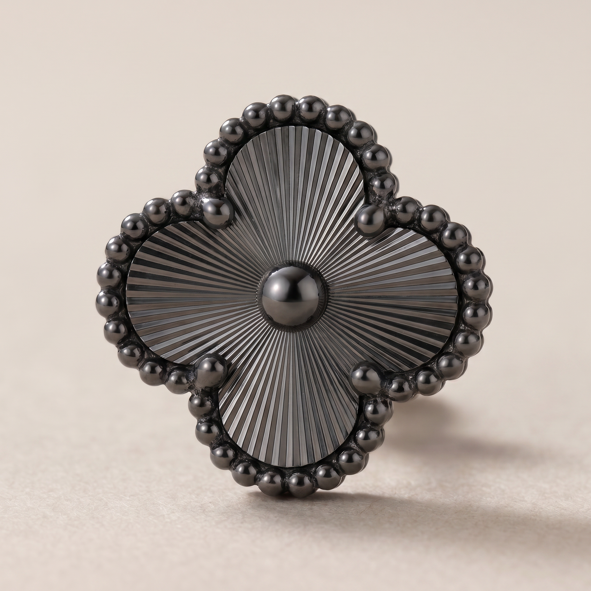 Vintage Alhambra Earrings